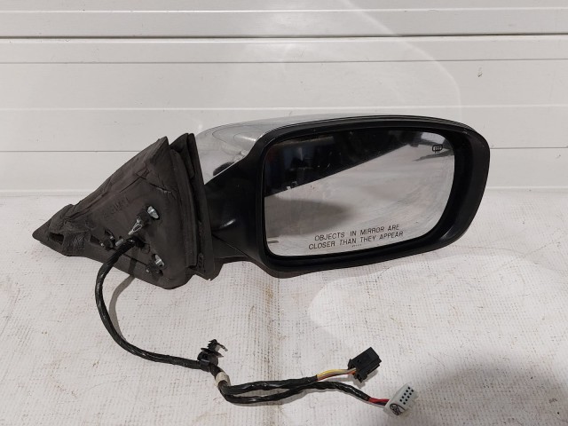 Outside Rear-View Mirror (Right)